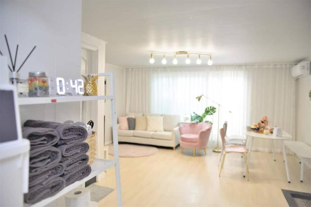 Lovely House Seoul Exterior photo